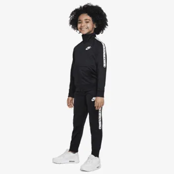 NIKE Trenirka FUTURA 