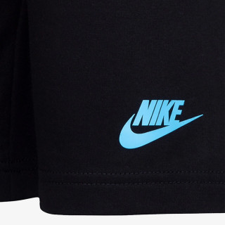 NIKE KRATKE HLAČE IN MAJICA NKB ACTIVE JOY SHORT SET 