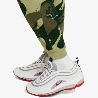 NIKE SPODNJI DELI TRENIRKE NKB B NSW CLUB CAMO JOGGER 