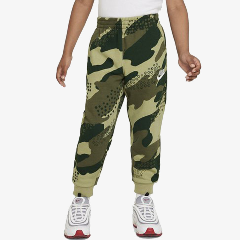 NIKE SPODNJI DELI TRENIRKE NKB B NSW CLUB CAMO JOGGER 
