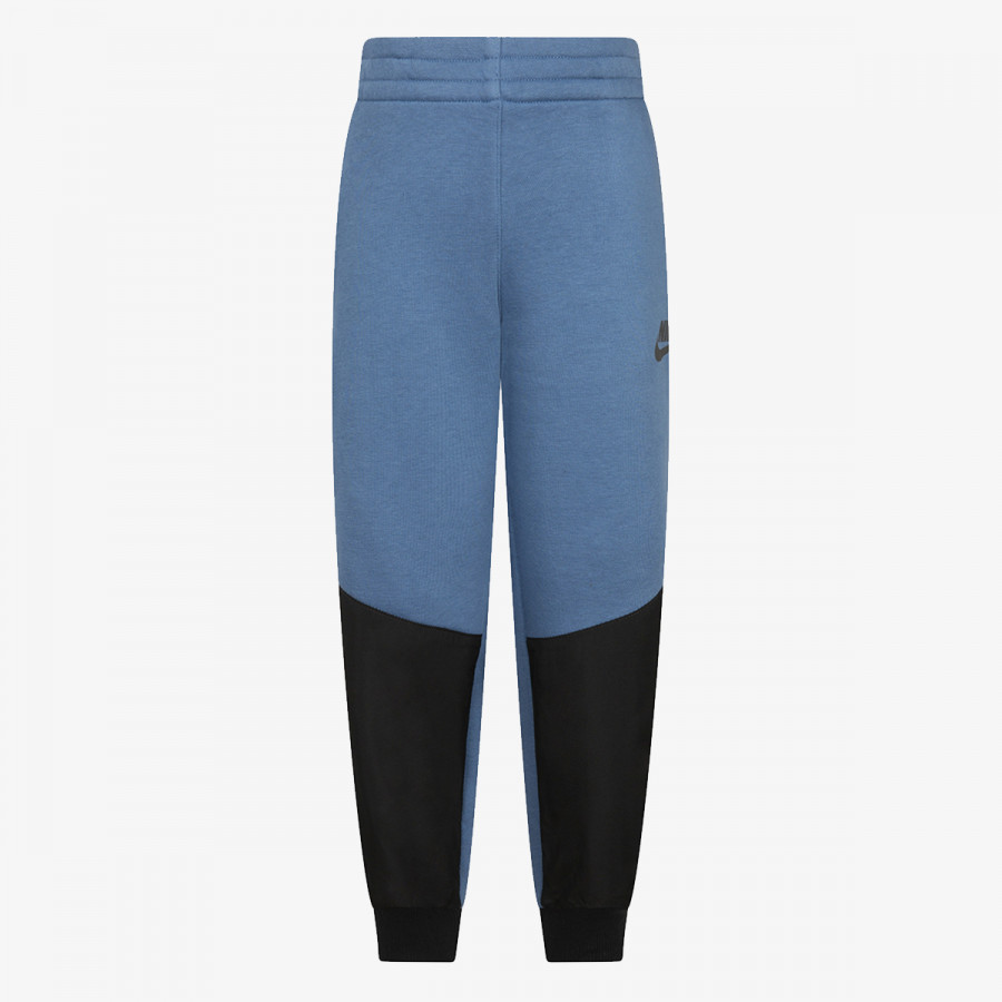 NIKE SPODNJI DELI TRENIRKE Future Utility 