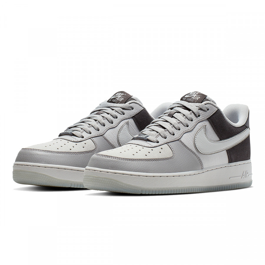 NIKE Superge AIR FORCE 1 '07 LV8 2 