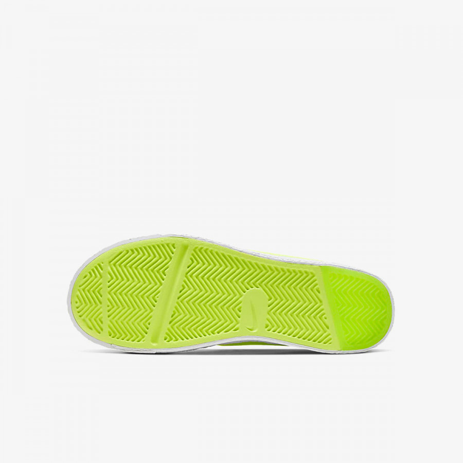 NIKE Superge NIKE BLAZER LOW POP GG