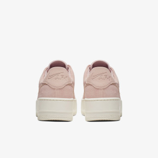 NIKE Superge Air Force 1 Sage Low 