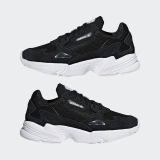 adidas Superge Falcon W 