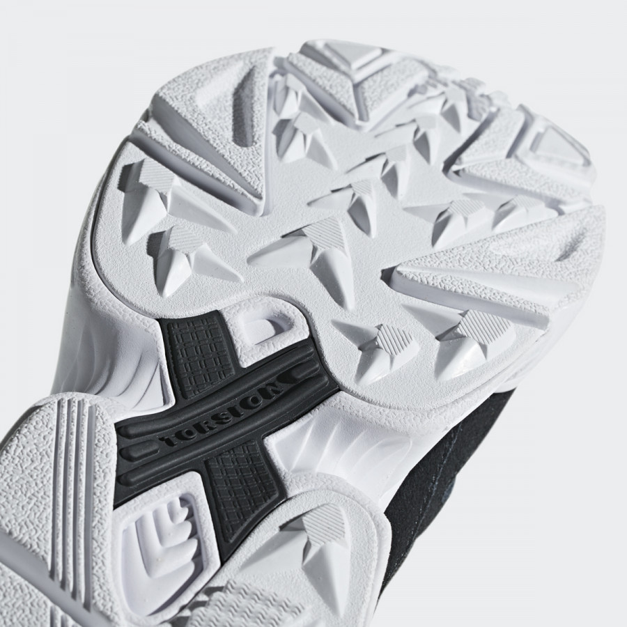 adidas Superge Falcon W 