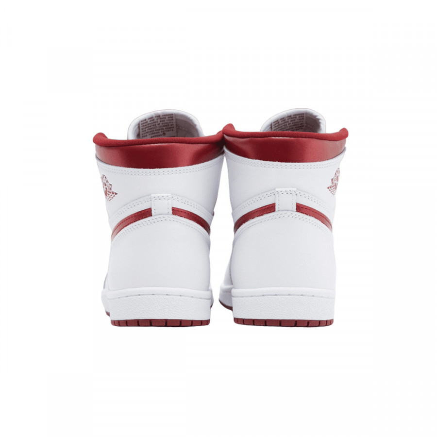 NIKE Superge AIR JORDAN 1 HI 85 