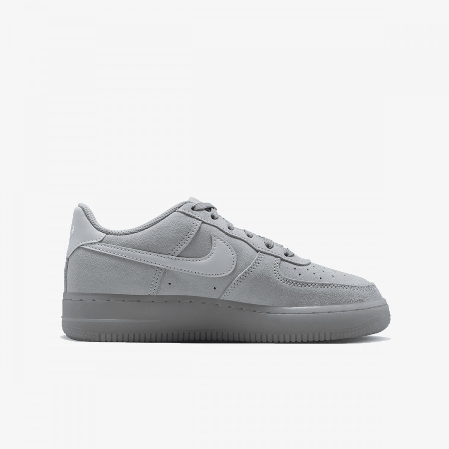 NIKE Superge Air Force 1 Lv8 3 