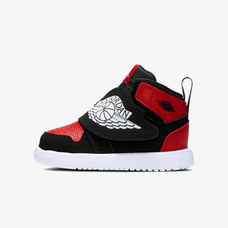 NIKE Superge SKY JORDAN 1 BT 
