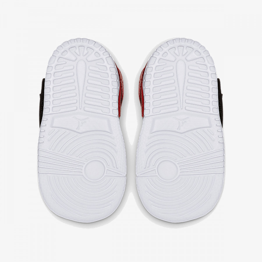 NIKE Superge SKY JORDAN 1 BT 