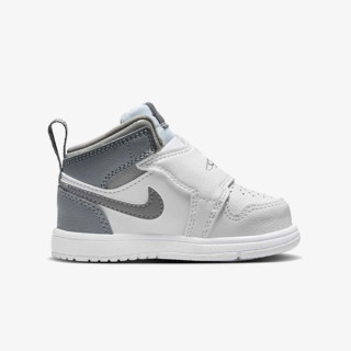 NIKE Superge Sky Jordan 1 