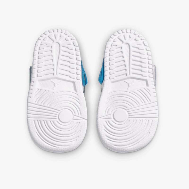 NIKE Superge SKY JORDAN 1 BT 
