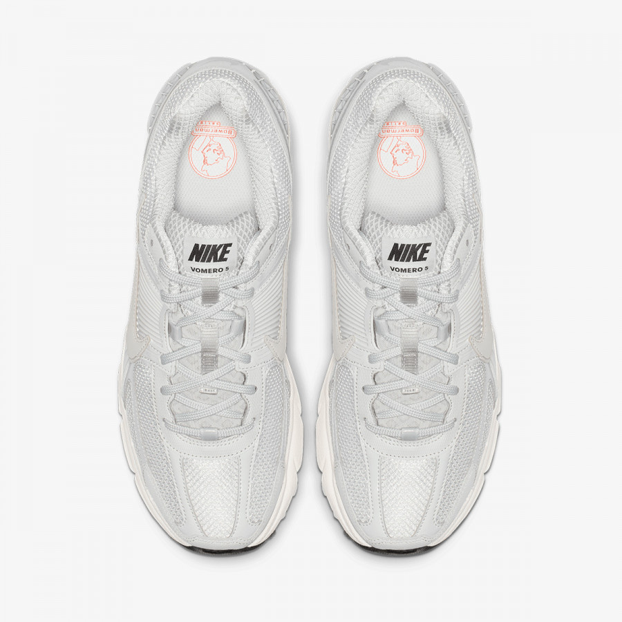 NIKE Superge Zoom Vomero 5 