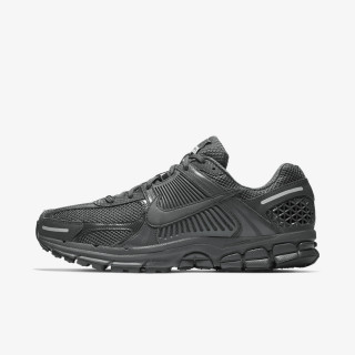 NIKE Superge Zoom Vomero 5 SP 