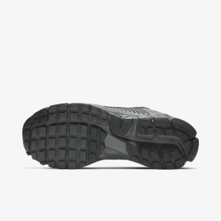 NIKE Superge Zoom Vomero 5 SP 