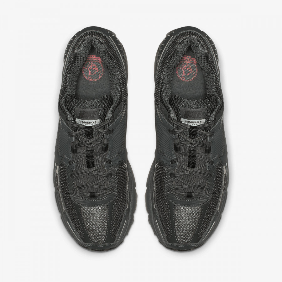 NIKE Superge Zoom Vomero 5 SP 