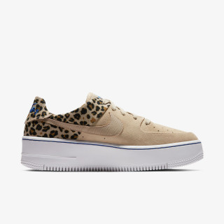 NIKE Superge Air Force 1 Sage Low 