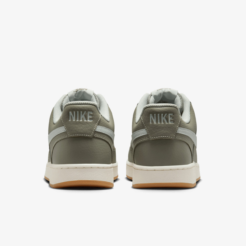 NIKE Superge Court Vision 