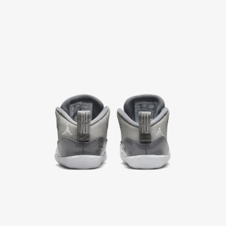 NIKE Superge Jordan 11 