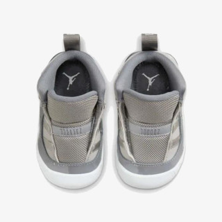 NIKE Superge Jordan 11 