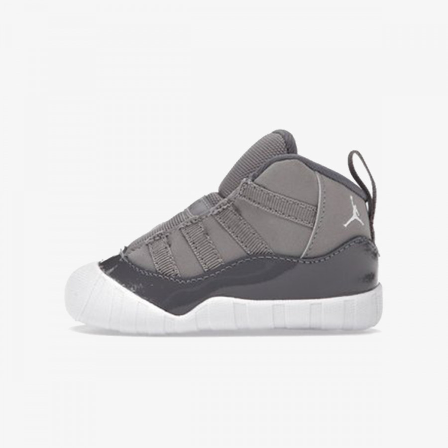 NIKE Superge Jordan 11 