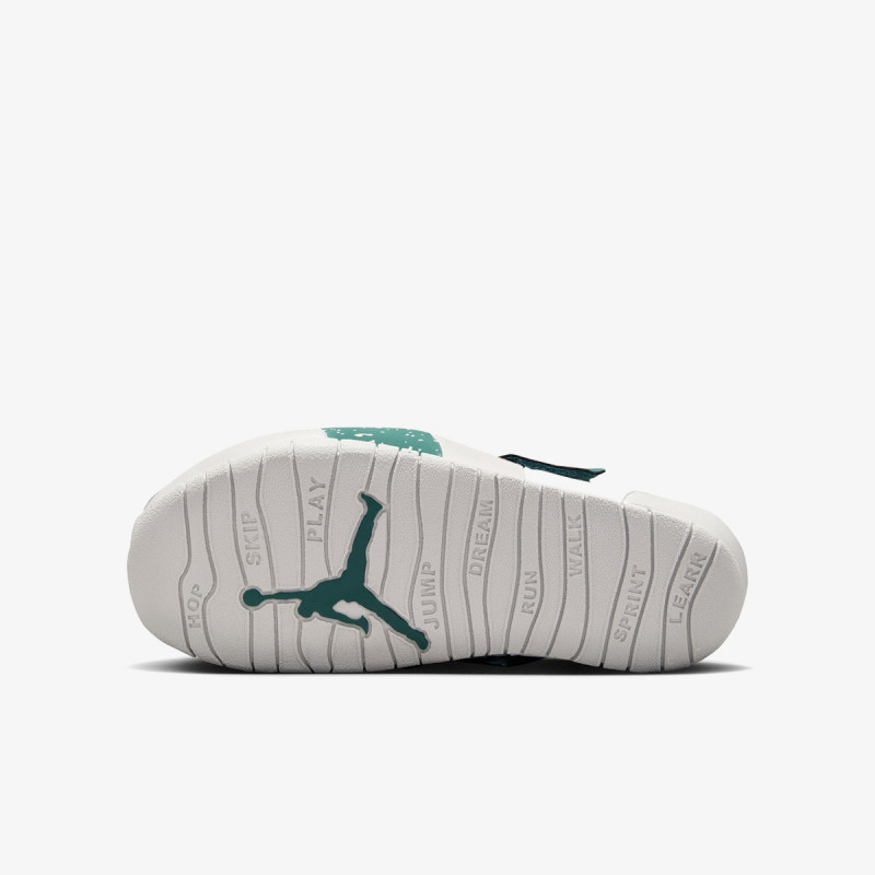 NIKE Superge Jordan Flare 