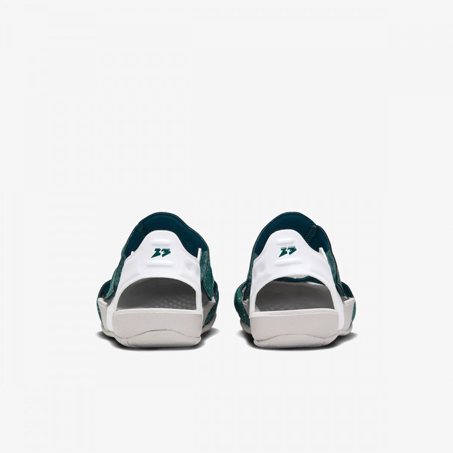 NIKE Superge Jordan Flare 