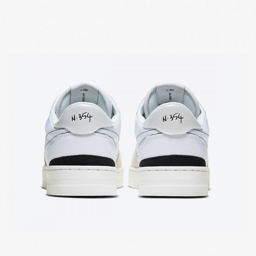 NIKE Superge NIKE SQUASH-TYPE 
