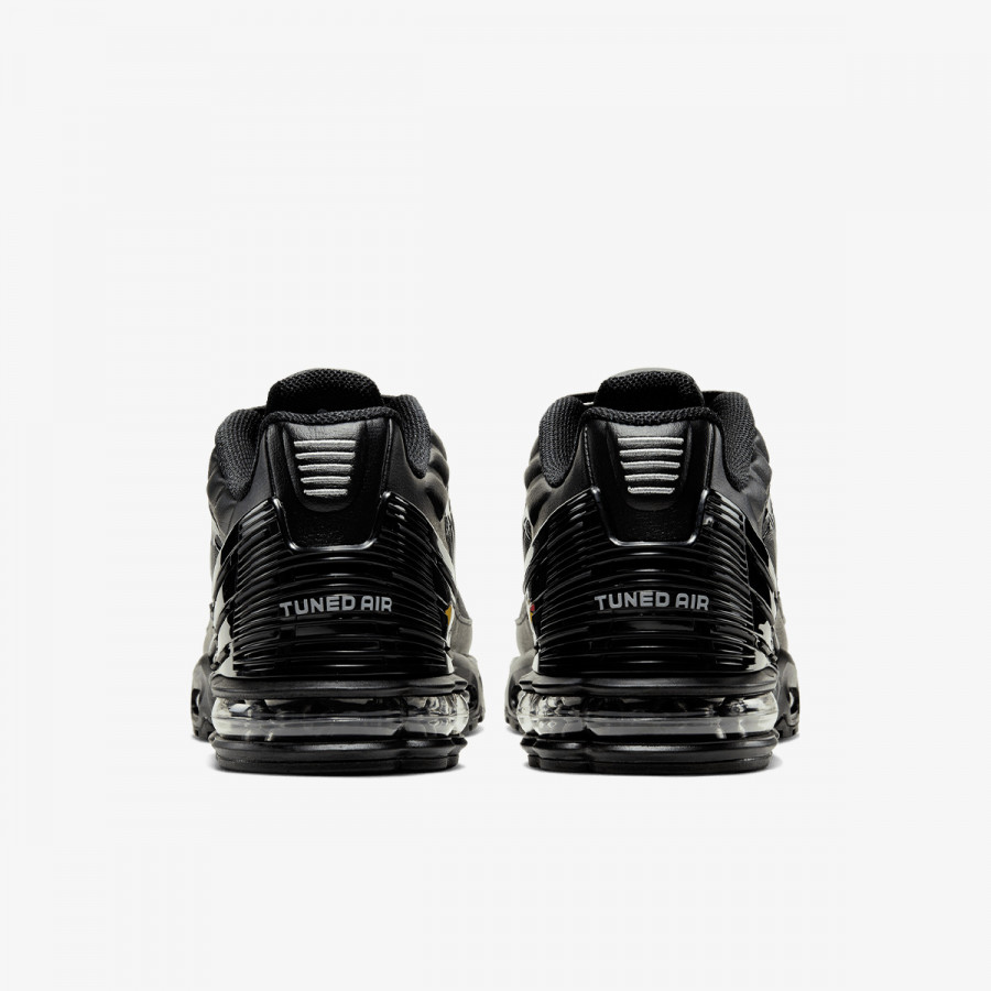 NIKE Superge Air Max Plus III 