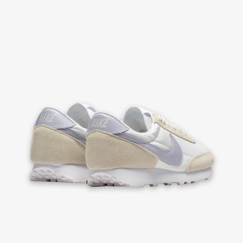 NIKE Superge Daybreak 