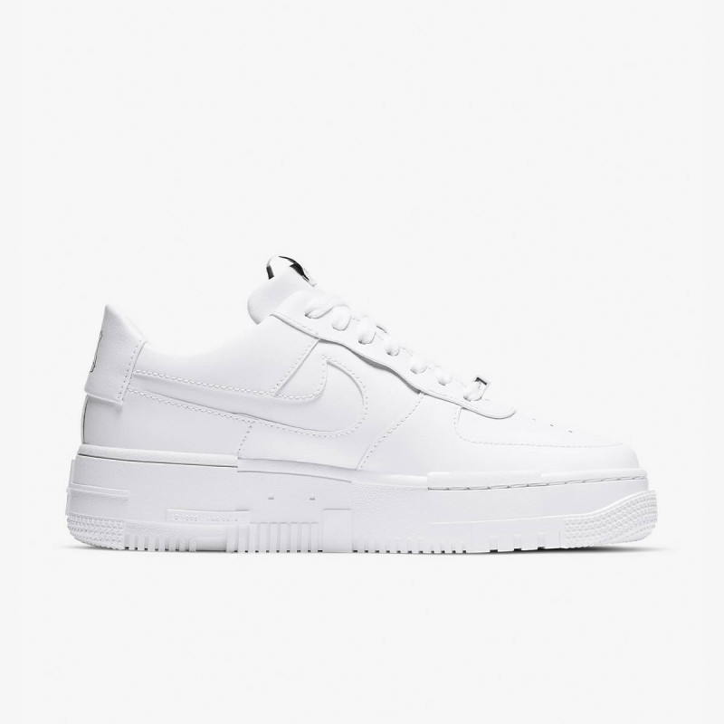 NIKE Superge Air Force 1 Pixel 