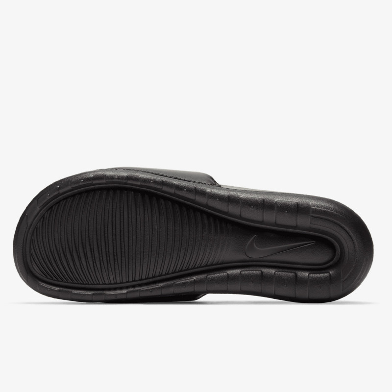 NIKE Natikači Victori One 