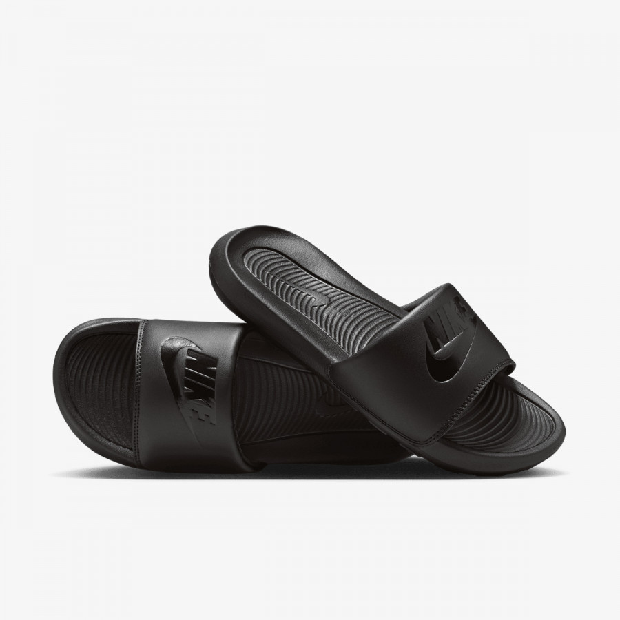 NIKE Natikači Victori One 