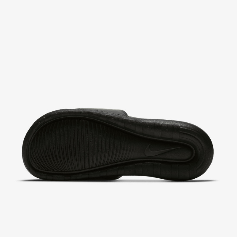 NIKE Natikači Victori One 