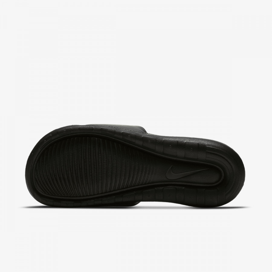 NIKE Natikači Victori One 