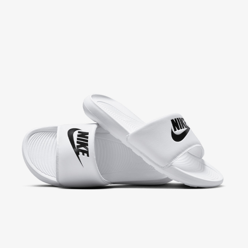 NIKE Natikači Victori One 