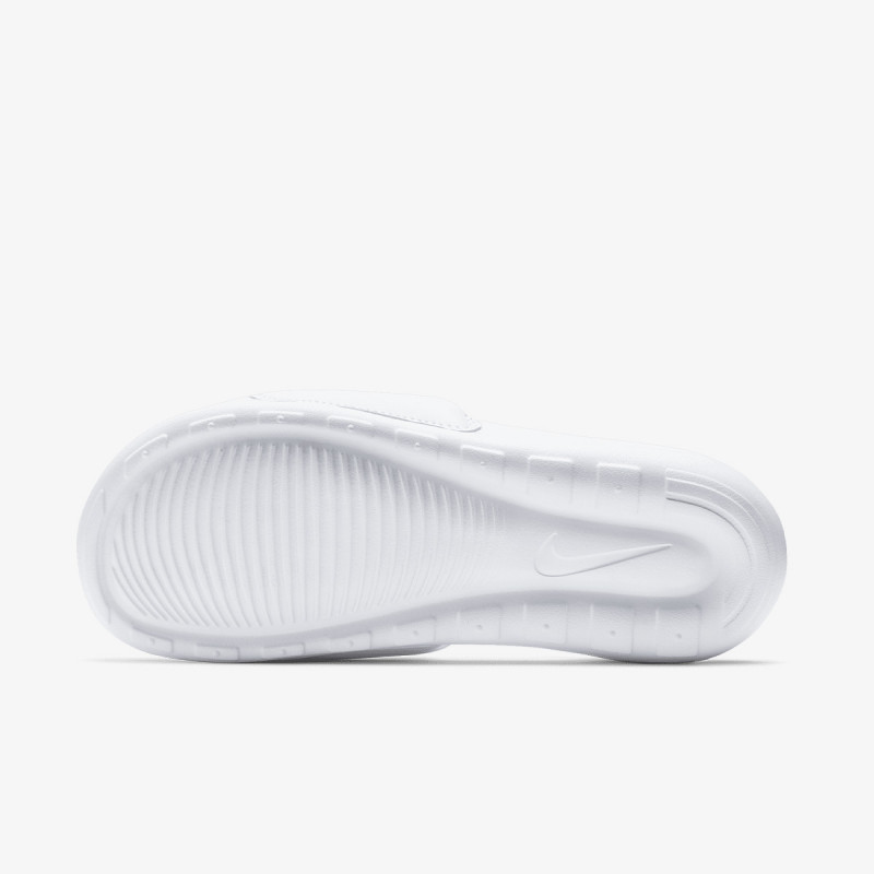 NIKE Natikači Victori One 