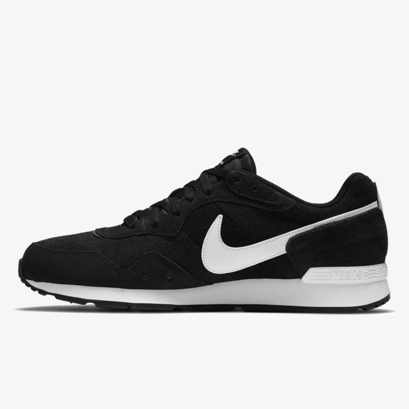 NIKE Superge NIKE VENTURE RUNNER SUEDE 