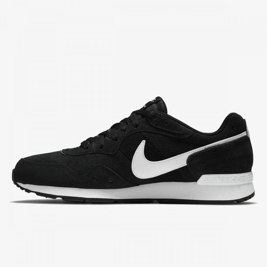 NIKE Superge NIKE VENTURE RUNNER SUEDE 