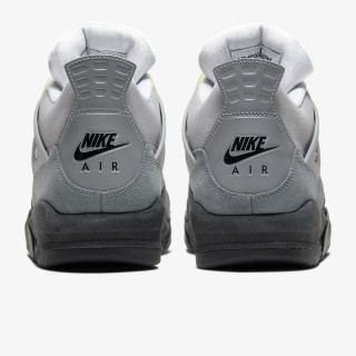 NIKE Superge AIR JORDAN 4 RETRO LE 