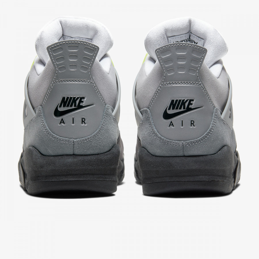 NIKE Superge AIR JORDAN 4 RETRO LE 