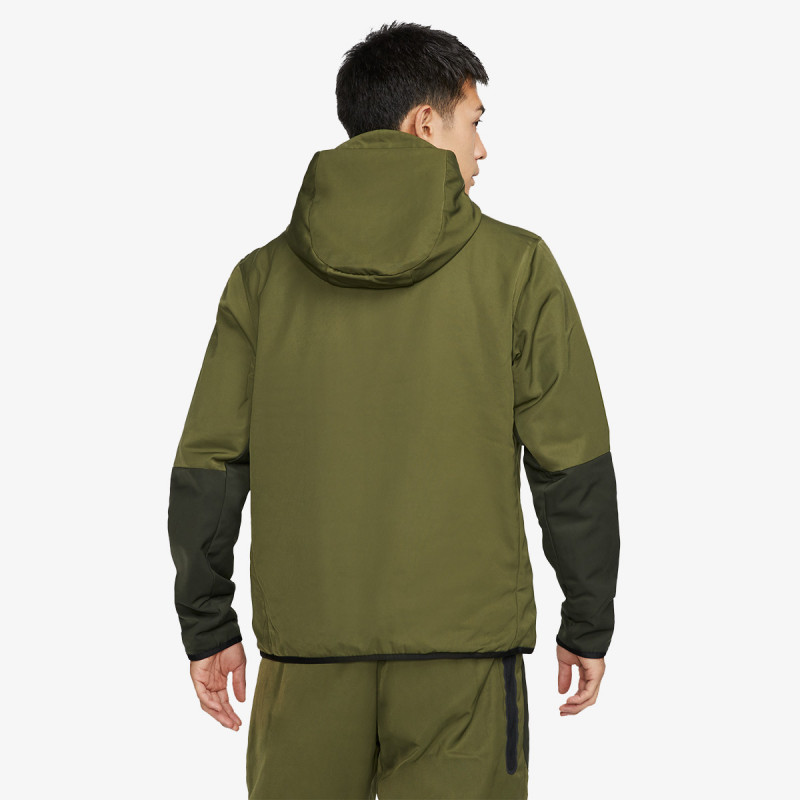 NIKE KAPUCAR SPORTSWEAR TECH ESSENTIALS+ INSULETED 