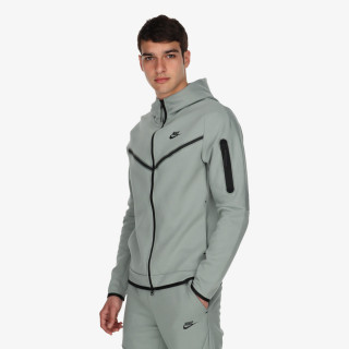 NIKE KAPUCAR Sportswear Tech 