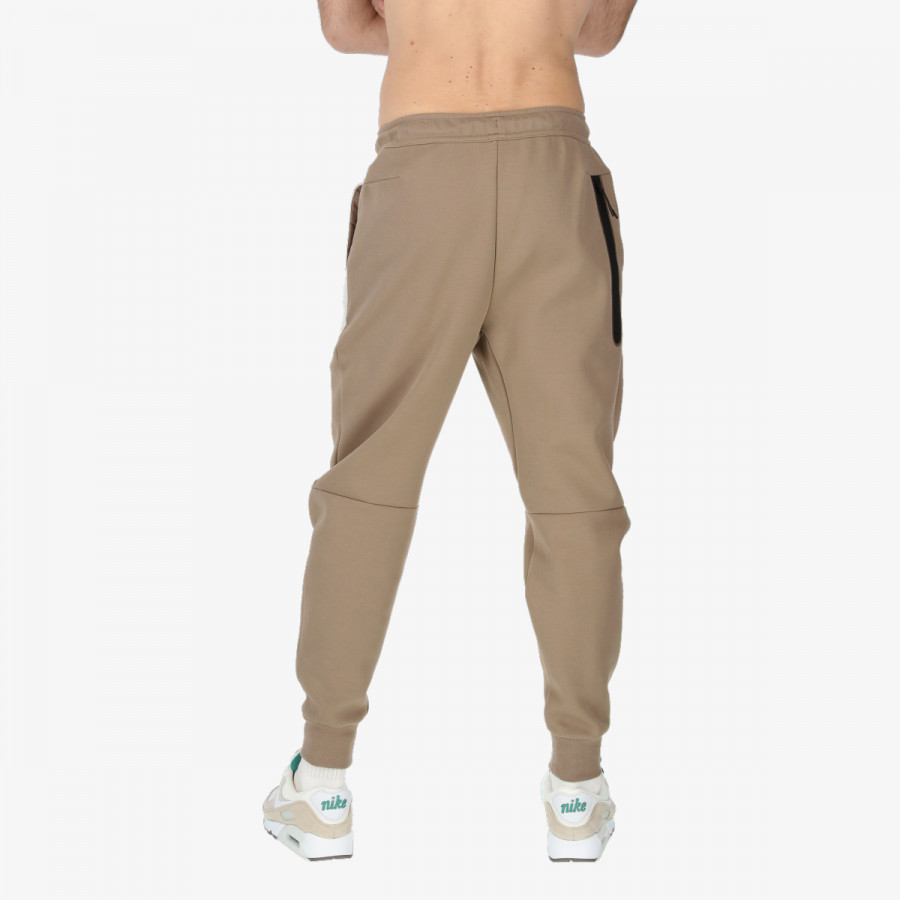 NIKE SPODNJI DELI TRENIRKE Sportswear Tech Fleece 