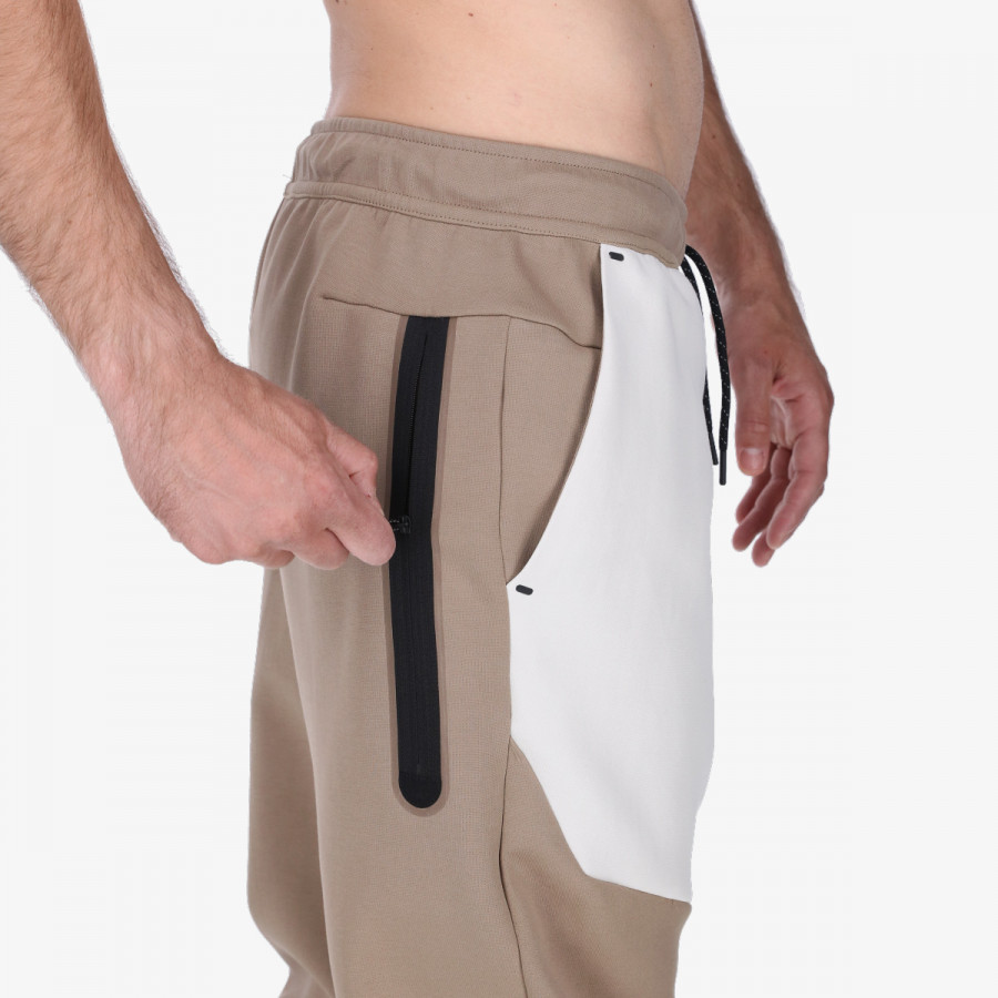 NIKE SPODNJI DELI TRENIRKE Sportswear Tech Fleece 