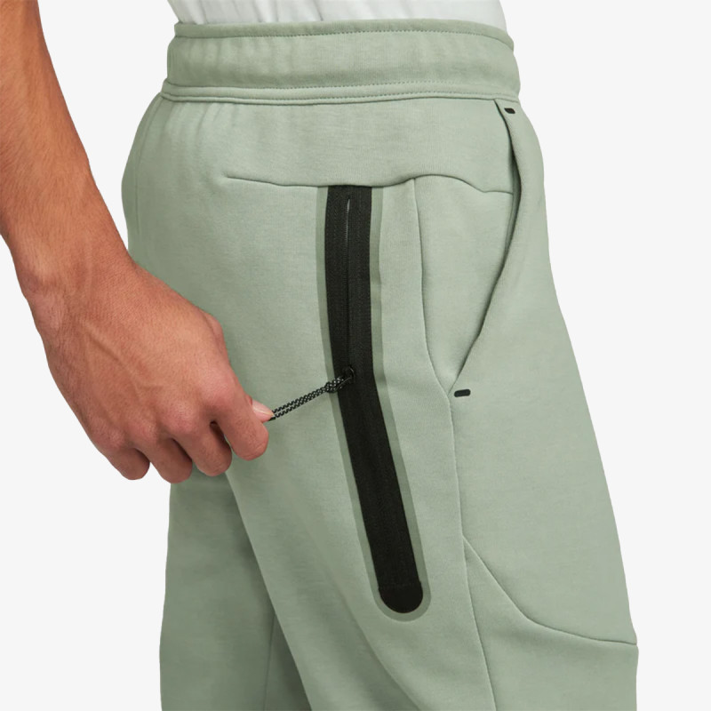NIKE SPODNJI DELI TRENIRKE Sportswear Tech 