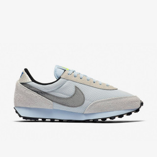 NIKE Superge WMNS NIKE DAYBREAK 