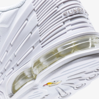 NIKE Superge AIR MAX PLUS III 