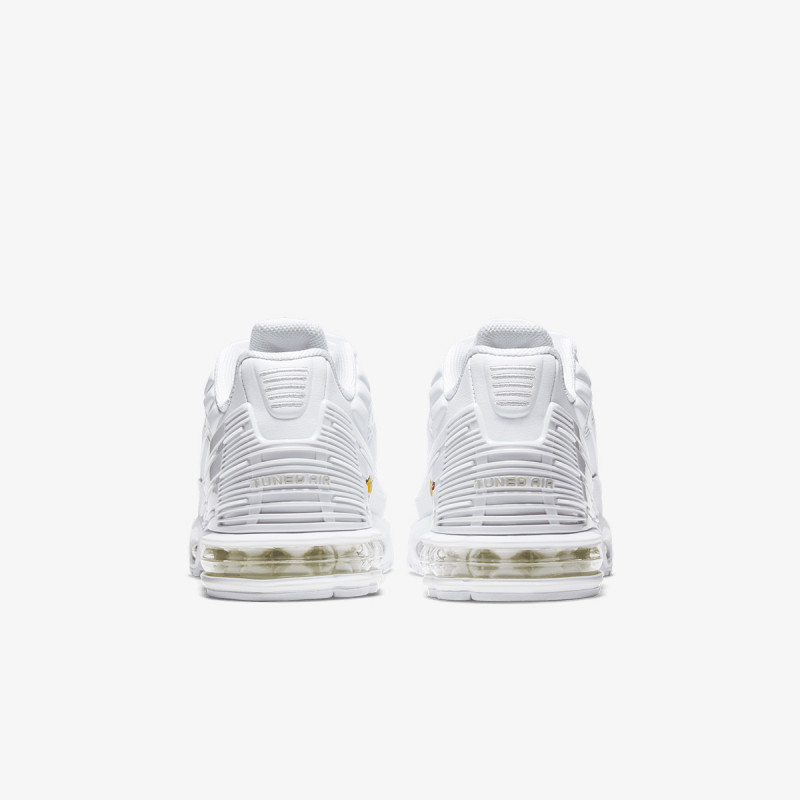 NIKE Superge AIR MAX PLUS III 