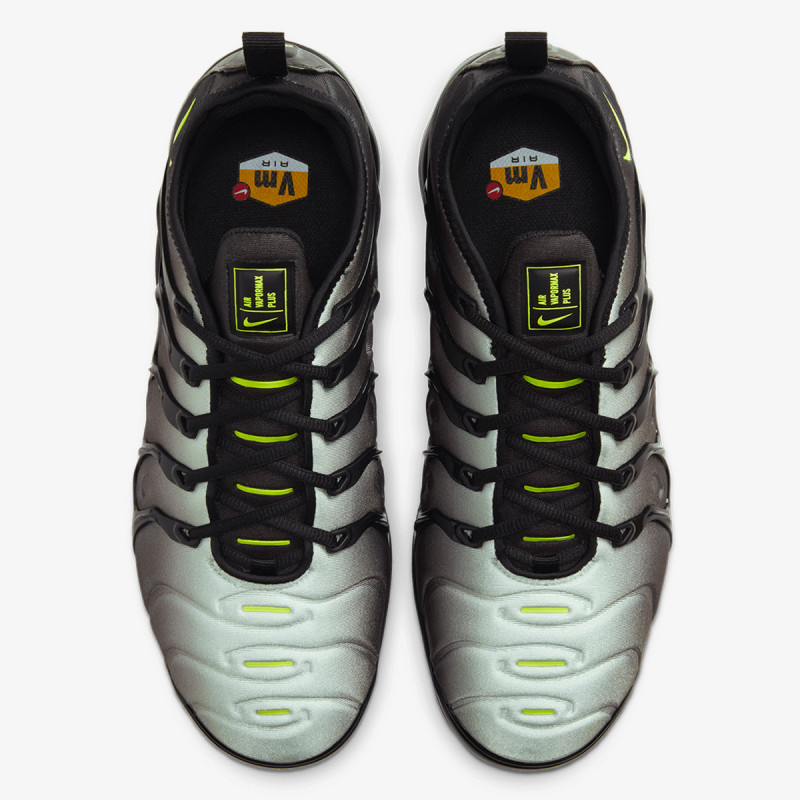 NIKE Superge NIKE AIR VAPORMAX PLUS FOA 